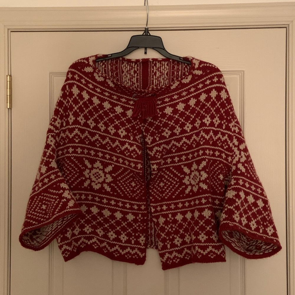 COPY - Beautiful Cabi Fair Isle Sweater. EUC. Size M